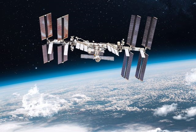 Astronauts Stranded on Space Station