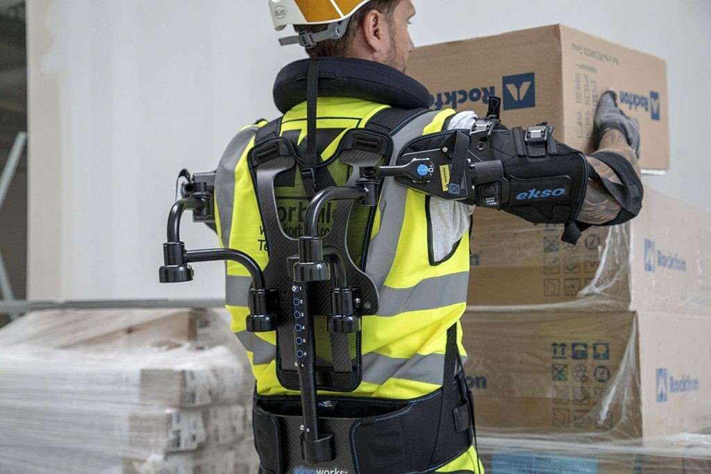 Photo of exoskeleton suit used by construction workers