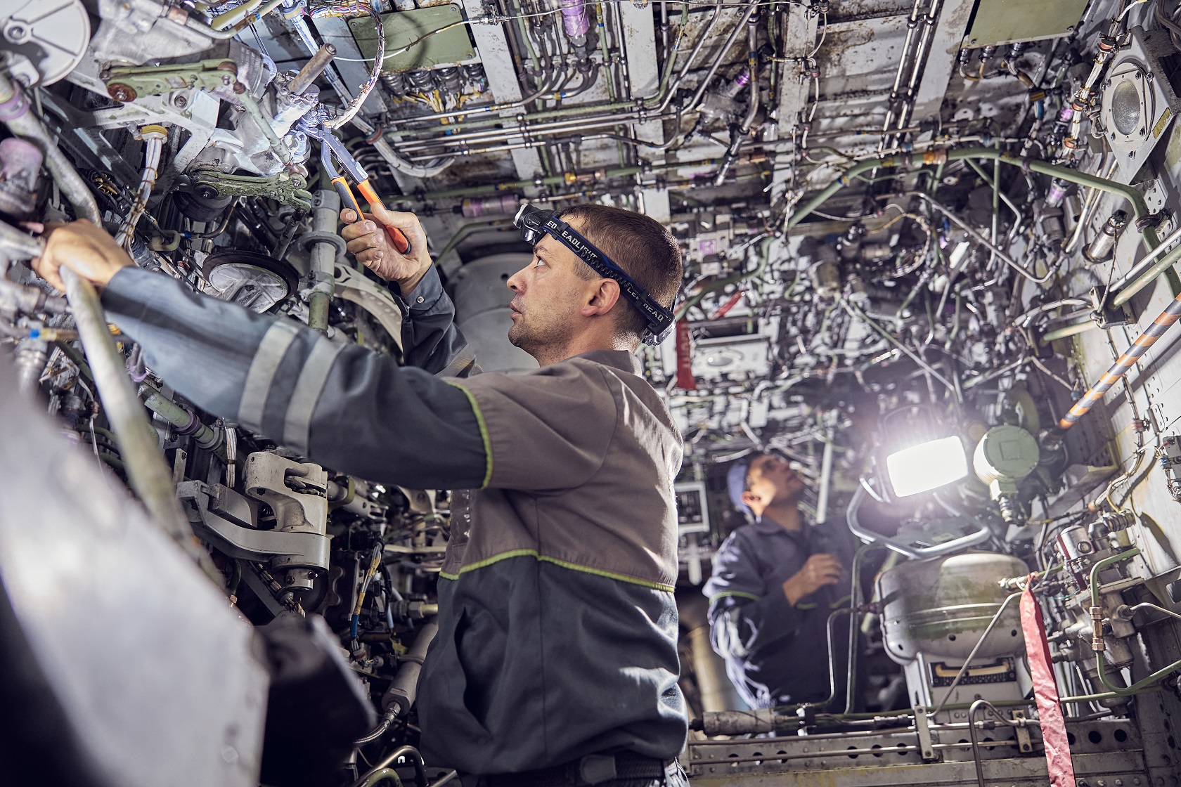Hypersonic Flight Engineers. Svitlana. AdobeStock