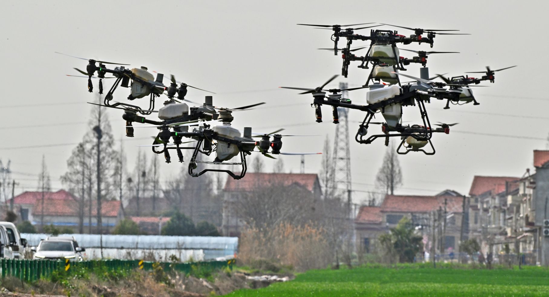 Swarm Robotics. TranPhuoc. AdobeStock
