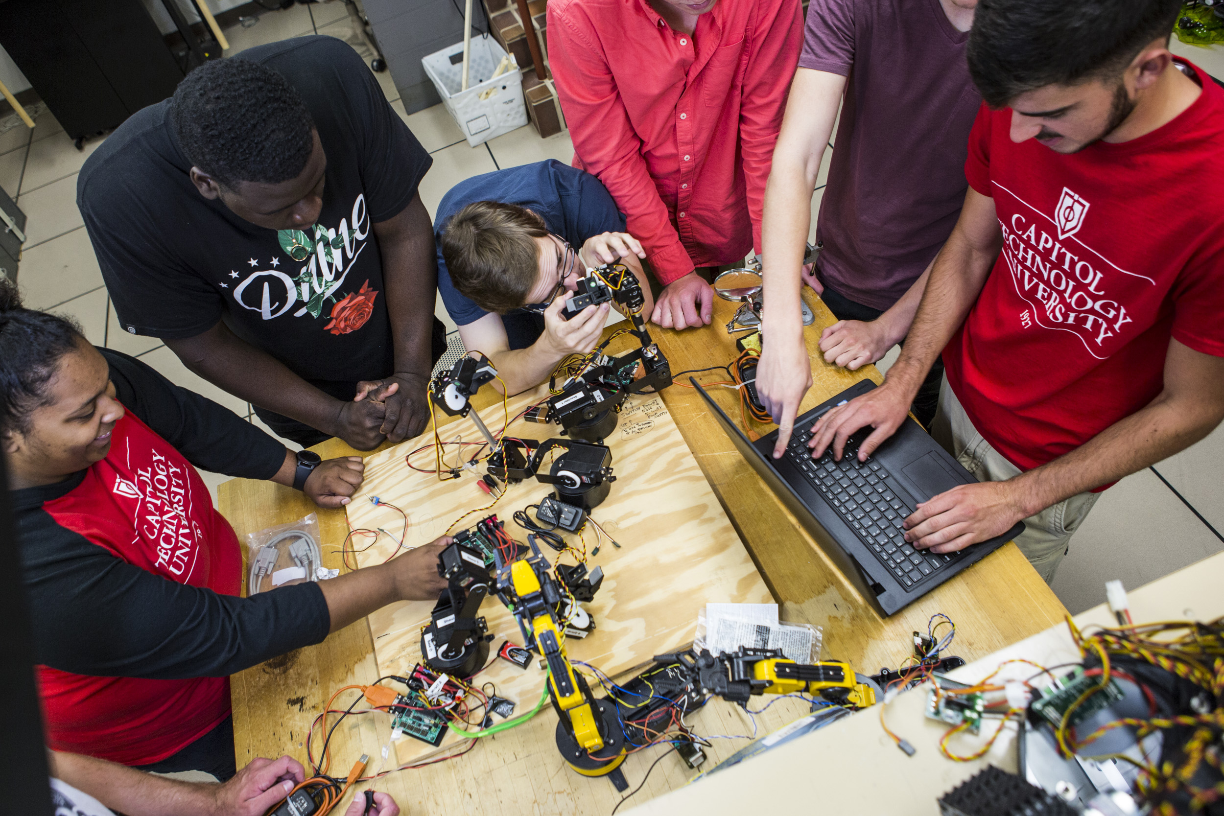 Mechatronics & Robotics Lab