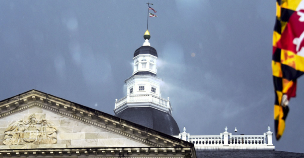 Maryland State House building with flag